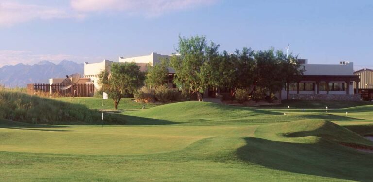 Painted Dunes Desert Golf Course in Southwest Texas Painted Dunes Desert Golf Course in Southwest Texas